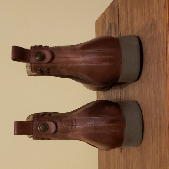 GoLukai Leather Boots, Kualona style NWOT SUPER CUTE - Picture 3 of 11